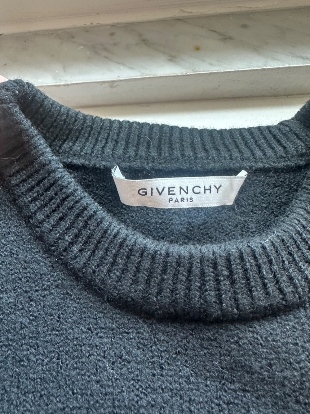 Givenchy Sweater - Picture 3 of 8